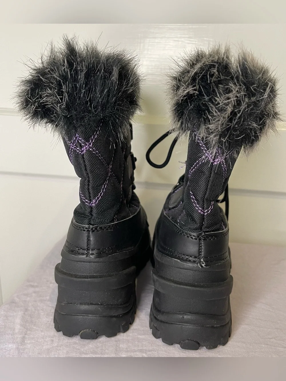 Itasca boots faux fur black purple kids size 3 winter rain snow lace up unisex